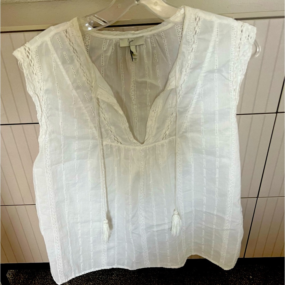 Joie White Sleeveless Embroidered Cotton Tank Top